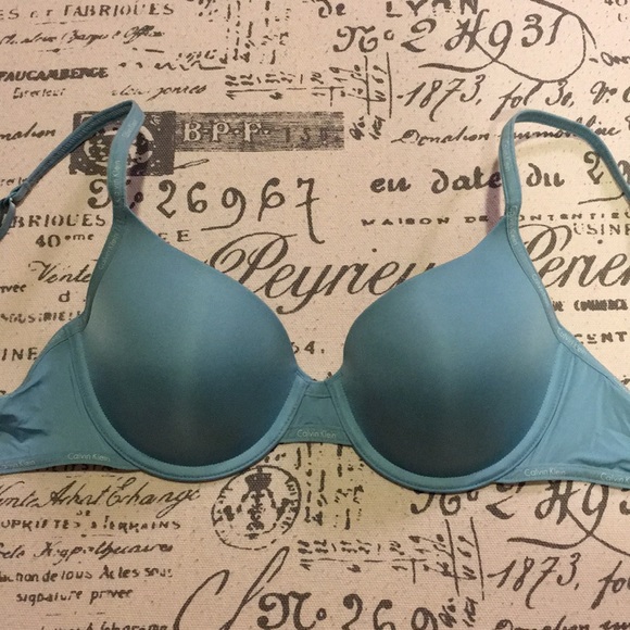 Calvin Klein bra - Picture 2 of 5